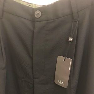 Armani Exchange Men Black Pleated Dress Pants Size W36/L32. New w/Tags